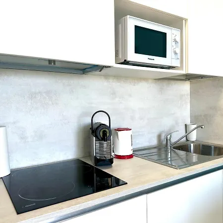 Front Sabbiadoro Apartment *