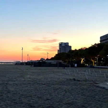 Front Sabbiadoro * Lignano Sabbiadoro