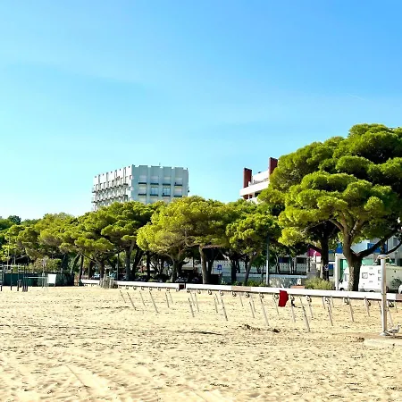 Front Sabbiadoro